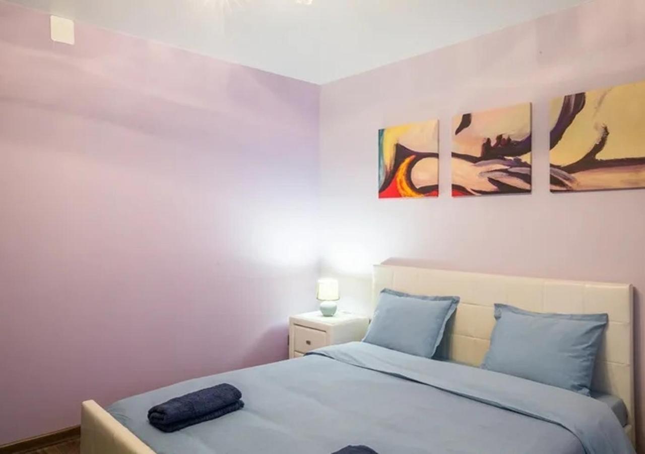 Apartments In The Center Of Minsk On Romanovskay Sloboda 10 Exteriör bild